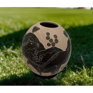 Mata Ortiz Pottery Huberto Guillen White Clay‎ Horse Pony Sgraffito Art Mexican